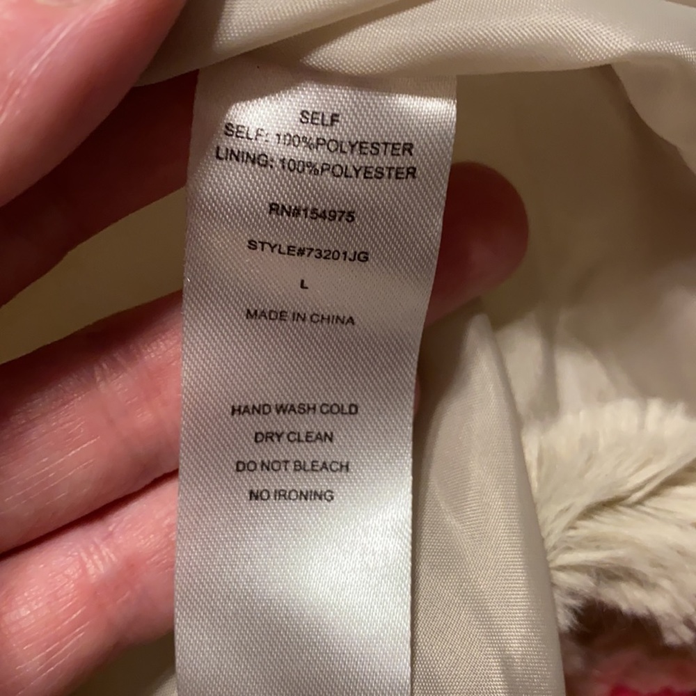 ESLEY Faux fur button up coat - Picture 12 of 12